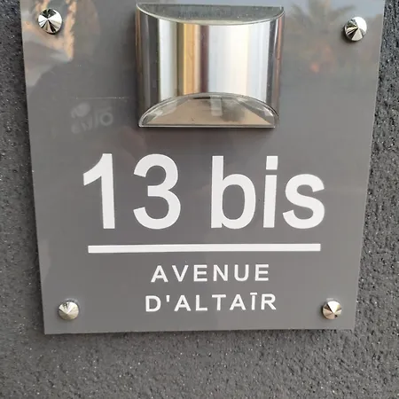 Moon Location Apartment *